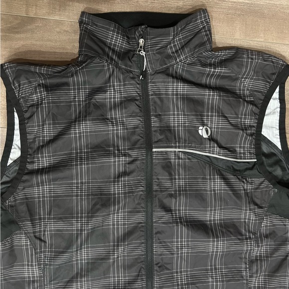 Pearl Izumi Women’s Packable Zip Vest - Picture 4 of 13